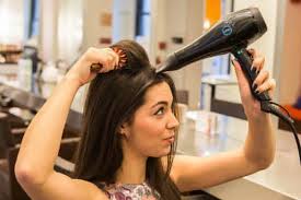 Mix 1/3 cup of organic apple cider vinegar with 1 quart of warm water. 15 Tips And Tricks For A Perfect Blow Dry At Home