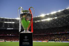 Jan vertonghen is doubtful for tottenham hotspur's champions league final after leaving amsterdam on crutches and wearing a protective boot. Tottenham Bans Three Supporters For Reselling Champions League Final Tickets Cartilage Free Captain