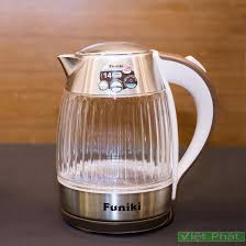 Ấm siêu tốc thủy tinh 1,8 lít Funiki HKT5252 chính hãng giá rẻ nhất