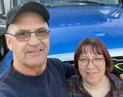 Truck-driving couples share lives in tiny homes