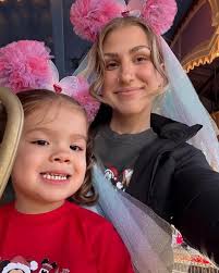 Amber🍒 (@amber.mclain) • Instagram photos and videos