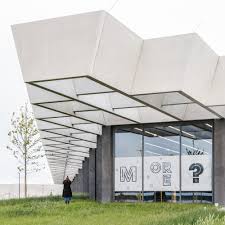 Round about 1,700 adidas' staff members have moved into a new working environment at the corporation's headquarters in herzogenaurach, a building distinguished… Adidas Corporate Headquarters In Herzogenaurach Germany By Cobe
