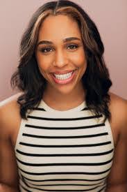 Jasmine Smith's Instagram, Twitter & Facebook