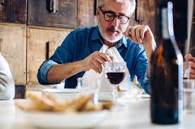 How To Have An Italian Christmas Decanter