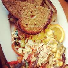 Check Out Chester Creek Cafe In Duluth Mn As Seen On Diners Drive Ins And Dives And Featured On Tvfoodmaps Known For Wild Rice French Toast Diner Foodie Eat