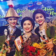 In the past, all district level unduk ngadau would be given the recognition and honour to be at the the producer and organizer of the borderless kaamatan 2021 unduk ngadau pageant has been. Ixf Oovcuh6blm