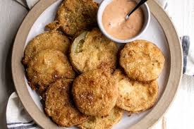 Fried Green Tomatoes Recipe with Comeback Sauce