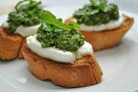 7 Delicious Irish Appetizers For St Patrick S Day Diy Projects Irish Appetizers St Patrick S Day Appetizers Goat Cheese Crostini