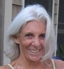 Emily Reardon's Instagram, Twitter & Facebook