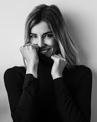 La jeune femme s'est confiée sur. Alexandra Rosenfeld Enceinte Une Photo De Son Baby Bump Fait Le Buzz Sur La Toile Nextplz
