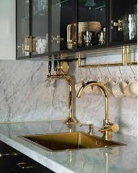 Discover examples of dan kitchens projects including modern luxury kitchen designs in sydney and get inspired for a new luxury kitchen renovation dan kitchens australia has long been at the forefront of modern kitchen design. 247interiors On Instagram Kitchen Faucet Goals Double Click For Gold Faucet Tag Someone Who Will L Luxury Kitchens Home Decor Kitchen Luxury Kitchen Design