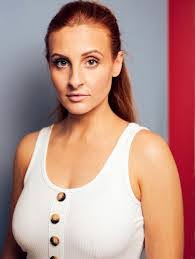 Paula Schreiber's Instagram, Twitter & Facebook