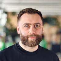 900+ profilů „Jareš“