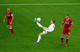 Huge contrast to the normal scenes on a champions league knockout tie night when paseo de la castellana is rammed. Real Madrid Beats Liverpool In Champions League Final On A Wonder And Two Blunders The New York Times