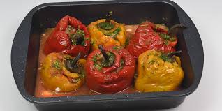 Ingrediente( pentru 5 persoane ): Ardei Umpluti Cu Carne Sau De Post Retete Bucatariaioanei Ro