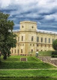 The iana time zone identifier for sankt petersburg is europe/moscow. Palatele Lui Petru Cel Mare Enigmatica Ro