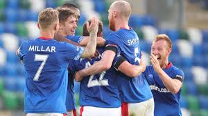 Kasım 2004'te larne colts'un ebeveynleri ve arkadaşlarından oluşan küçük bir komite tarafından. Wins For Linfield And Larne In The Europa Conference League Utv Itv News