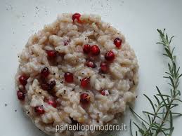 Risotto al crudo e melograno. Risotto Con Melagrana E Rosmarino Paneoliopomodoro