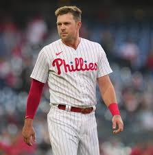 In defense of Rhys Hoskins, a very good hitter | The Good Phight