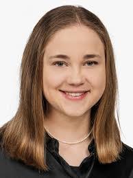 Sarah Kost's Instagram, Twitter & Facebook