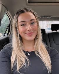 Ella Donaldson's Instagram, Twitter & Facebook