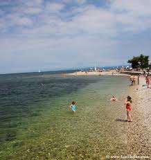 Sí, aunque no son espectaculares, te confirmamos que eslovenia tiene costa y playas. Izola En Eslovenia Que Ver Y Que Hacer Con Ninos Lonifasiko