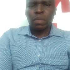 BABA WHILE YOU WERE AWAY MAN MOVES RAILA TO TEARS!AS HE EXPLAINS WHAT THE  NAME RAILA ODINGA AND AGWAMBO MEANS!KENYANS ARE HAPPY!