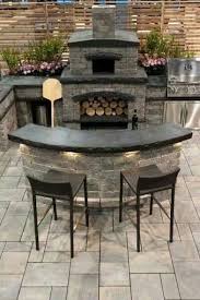 An outdoor bbq area is an outdoor kitchen or its mini version: 51 Cool Outdoor Barbeque Areas Digsdigs