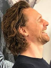 tom hiddleston おしゃれまとめの人気アイデア pinterest meitav aizik トムヒドルストン ブロードウェイ ムヒ