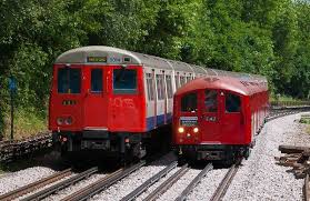 The Difference In Size Between A A London Underground Sub Surface Train B A Londo London Underground Train London Underground Tube London Underground Map