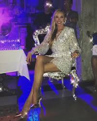 I tuoi programmi preferiti sempre disponibili solo su deejay.it. Federica Panicucci Alla Festa Di Mattino Cinque Si Presenta Vestita Cosi Pazzesca Tutti A Bocca Aperta Libero Quotidiano