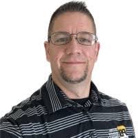 Sandy Poulson's Instagram, Twitter & Facebook