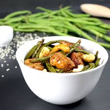 Asiatische Hahnchenpfanne Mit Grunen Bohnen Und Cashews Low Carb Rezept Sesam Hahnchen Grune Bohnen Rezept Bohnen