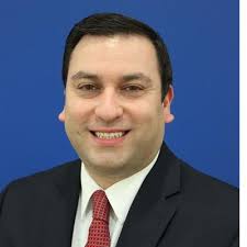 Fed rate cuts hint at employment concerns over inflation