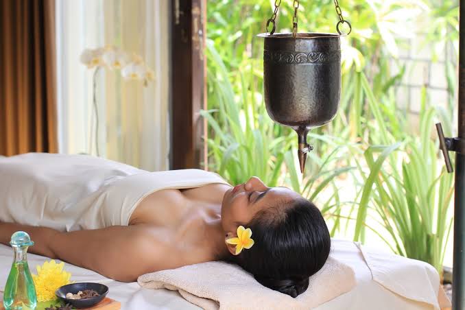 Sirodhara Treatment