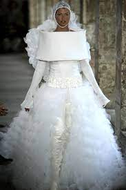 Maybe you would like to learn more about one of these? Bildergalerie Brautkleid Inspiration Vom Runway Vogue Germany