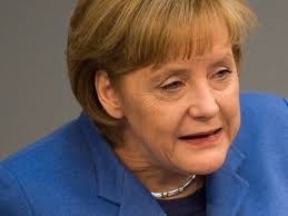 Angela Merkel sagt Griechenland Hilfe zu