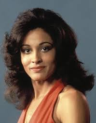 Tracy Reed's Instagram, Twitter & Facebook