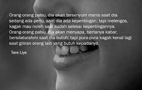 20 kata kata sentilan untuk sahabat yang munafik kepogaul. Fake People Fake Friend Orang Palsu Munafik Bermuka Dua Kata Kata Indah Kata Kata Motivasi Kutipan Pelajaran Hidup