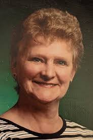 Debbie Stutzman's Instagram, Twitter & Facebook