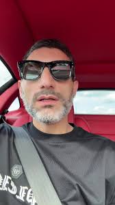 INADEGUATO SULLA FERRARI!!!