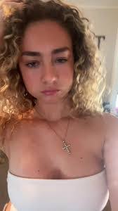 Amanda Eisele's Instagram, Twitter & Facebook