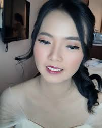 Fina Andriany (@finapiyopiyo) · Instagram photos and videos