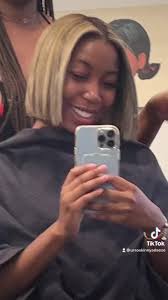 POV: you chose me to service your hair coloring service for the very first  time 🙌🏾👱🏾‍♀️ @ursoskinnyadaeze #h2salonbrooklyn #h2salon #daileygreene  #blonde #fyp #foryou #nycsalon #naturalhair #bob
