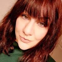 Roxanne Kruger's Instagram, Twitter & Facebook