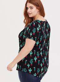 These t shirts come in a vast range of colors and patterns, so you're bound to find your favorites! Plus Size Classic Fit V Neck Pocket Tee Heritage Slub Holiday Cactus Black Torrid