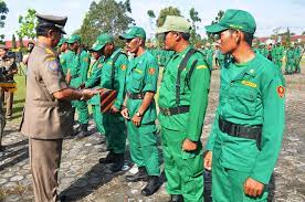 Apa cara termudah untuk melampirkan resume dan surat lamaran kerja melalui pesan email? Anggota Linmas Dapat Penghasilan Rp 345 Tiap Bulan Pemerintah Kabupaten Belitung Timur