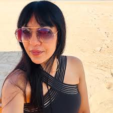 This week, we gathered to celebrate the birthday of a woman who is both  wonderful and deeply important in our lives. ♥️ What unfolded was more than  a celebration—it was communion. We