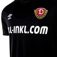 Very good trikot and its good cheap! Umbro Herren Spielertrikot 2021 22 Away Jersey Schwarz Sg Dynamo Dresden Fanshop