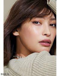 吉川康雄さん 30代の 似合う アイライン ドラマチック顔 短め透けブラウン baila アイライン 顔 ドラマチック